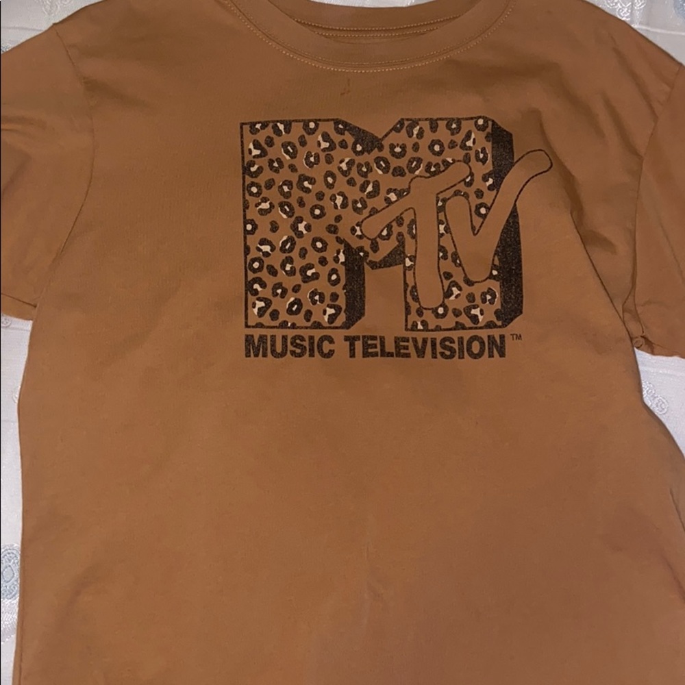 Raw Hem Cheetah Tshirt.